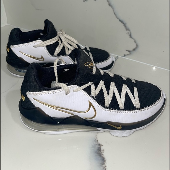 Nike Mens Lebron 17 Low Basketball Shoes CD5007-101 Metallic Gold White 8 US